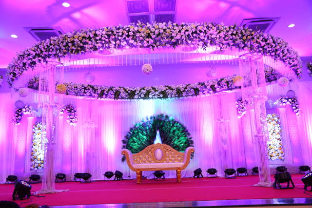 indian-themed-wedding-decorations