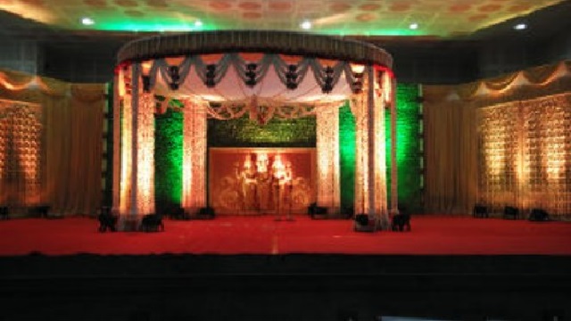 Mandapam decoration | Leaf decor wedding, Naming ceremony decoration,  Wedding decor style