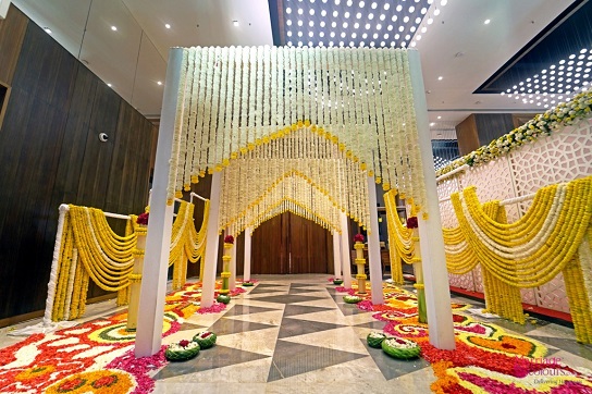 Entrance Decor, Entrance Decor Ideas, Sheraton Grand Chennai