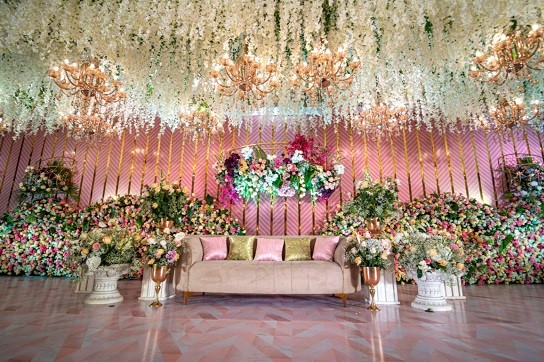 leela palace reception decor