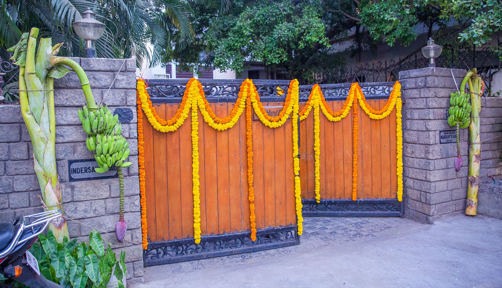 house-decor-gate-decor