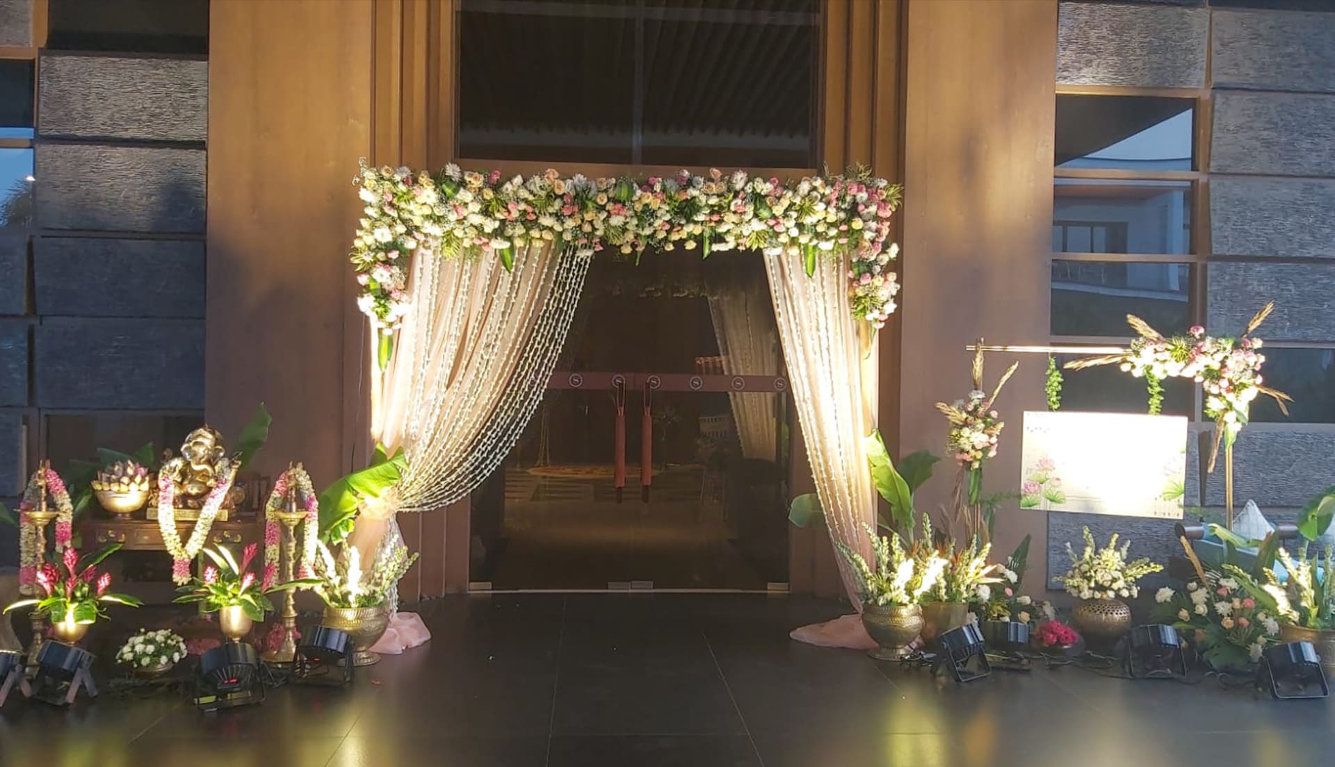 sheraton-grand-chennai-engagement-name-board