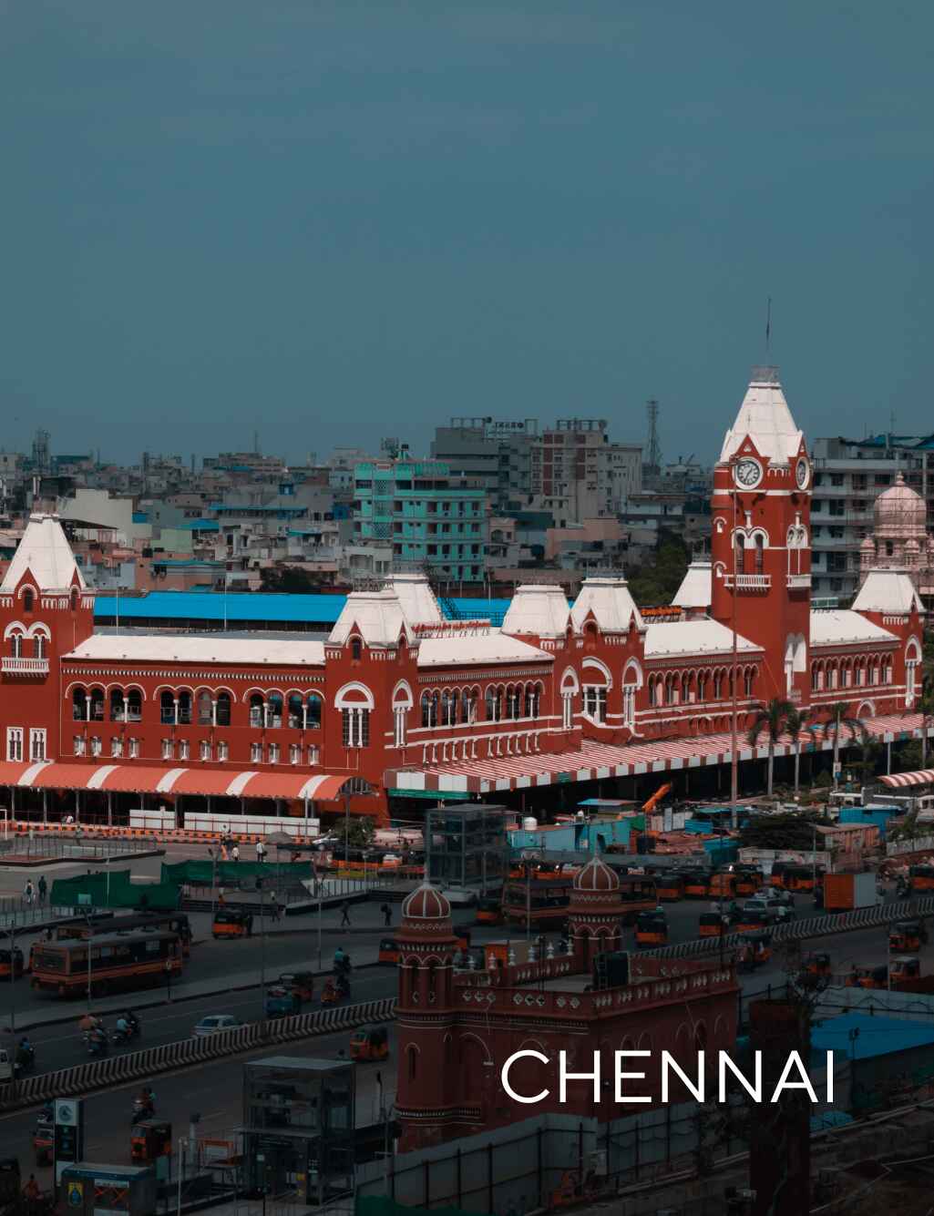 Destination weddings in Chennai offer a blend of modern luxury and rich cultural heritage, with stunning beachside venues, heritage hotels, and vibrant traditions. The city's warm hospitality and eclectic mix of old and new make it an attractive destination for couples seeking a unique wedding experience.