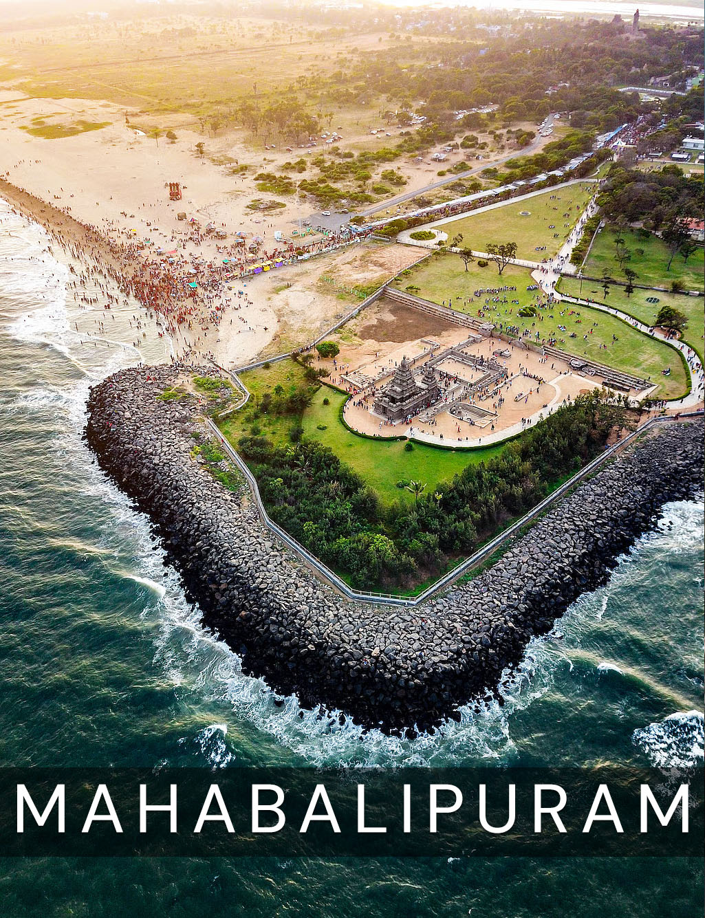The Mahabalipuram Shore Temple and surrounding beach