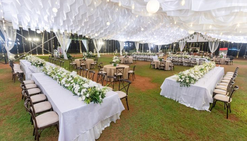 Luxury destination beach wedding setup by Mariage Colours at one of the best beach resorts in Mahabalipuram, featuring an oceanfront lawn venue with premium floral decor.